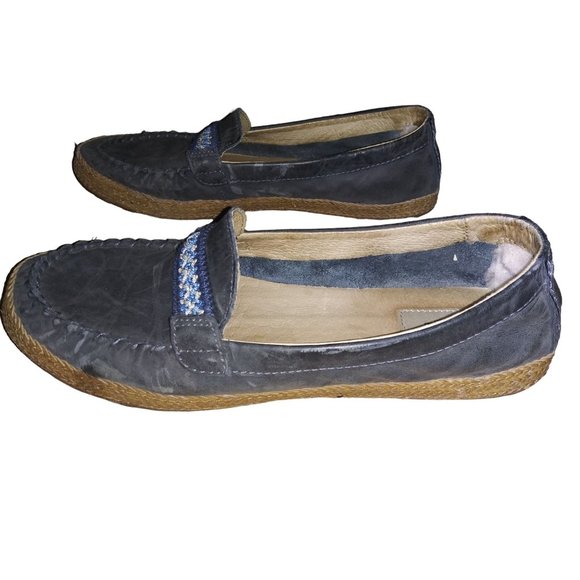 UGGS Kalee Moccasin Grey/Gray Leather Slip On Flat Shoe Size 8.5 Australian Shoe - Picture 3 of 11